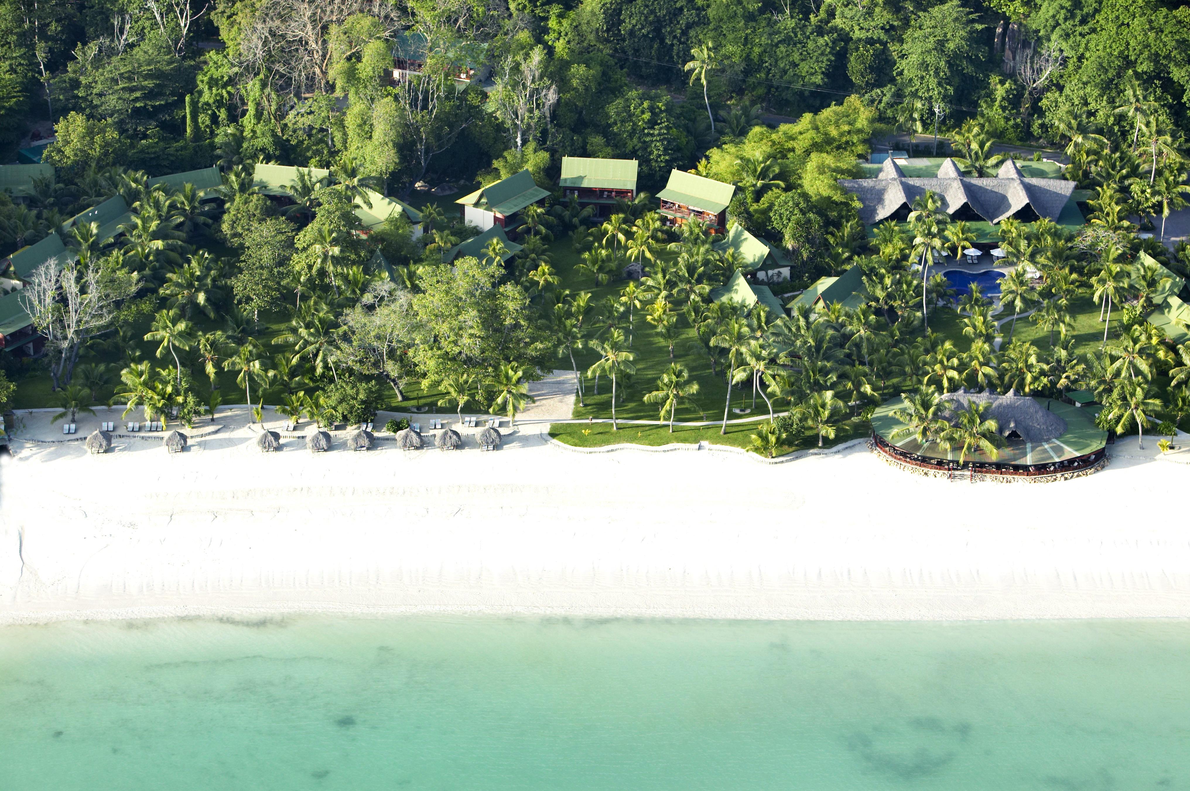 西南阳光酒店 Anse Volbert Village 外观 照片